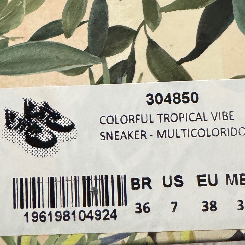 FARM RIO Colorful Tropical Vibe Sneaker Multicolor Size 7 (US) - Picture 11 of 11